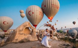 Gökyüzünde Aşkın Yeminleri : Unutulmaz Bir Nikah Hayali Kuruyorsanız Kapadokya’da Balonla Evlilik Gençler Arasında Çok Popüler